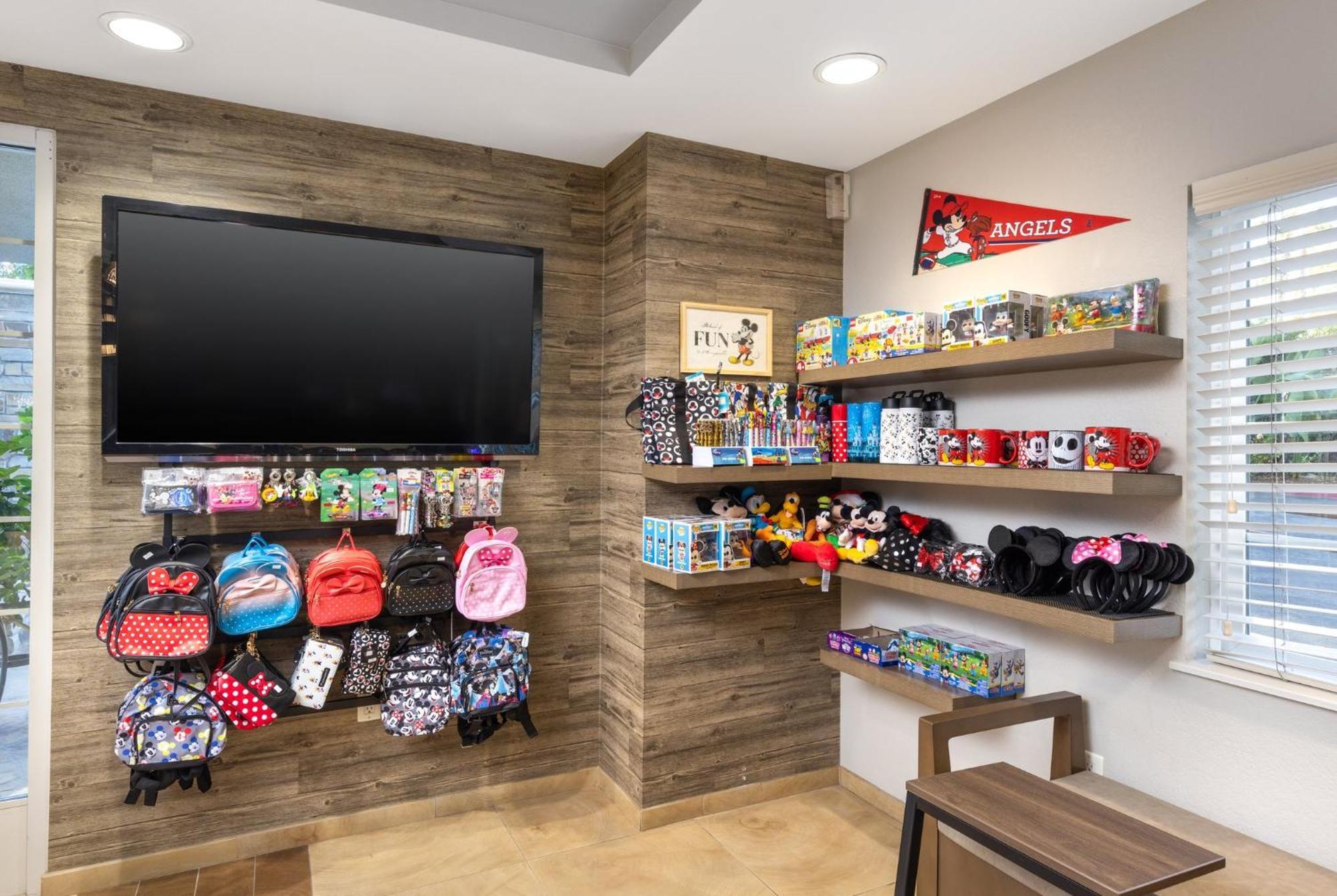 Candlewood Suites Anaheim - Resort Area By Ihg Bagian luar foto