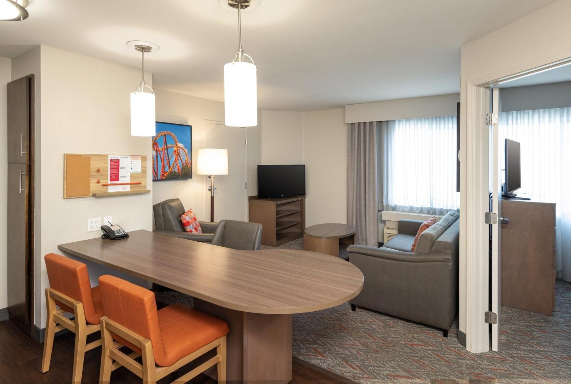 Candlewood Suites Anaheim - Resort Area By Ihg Bagian luar foto