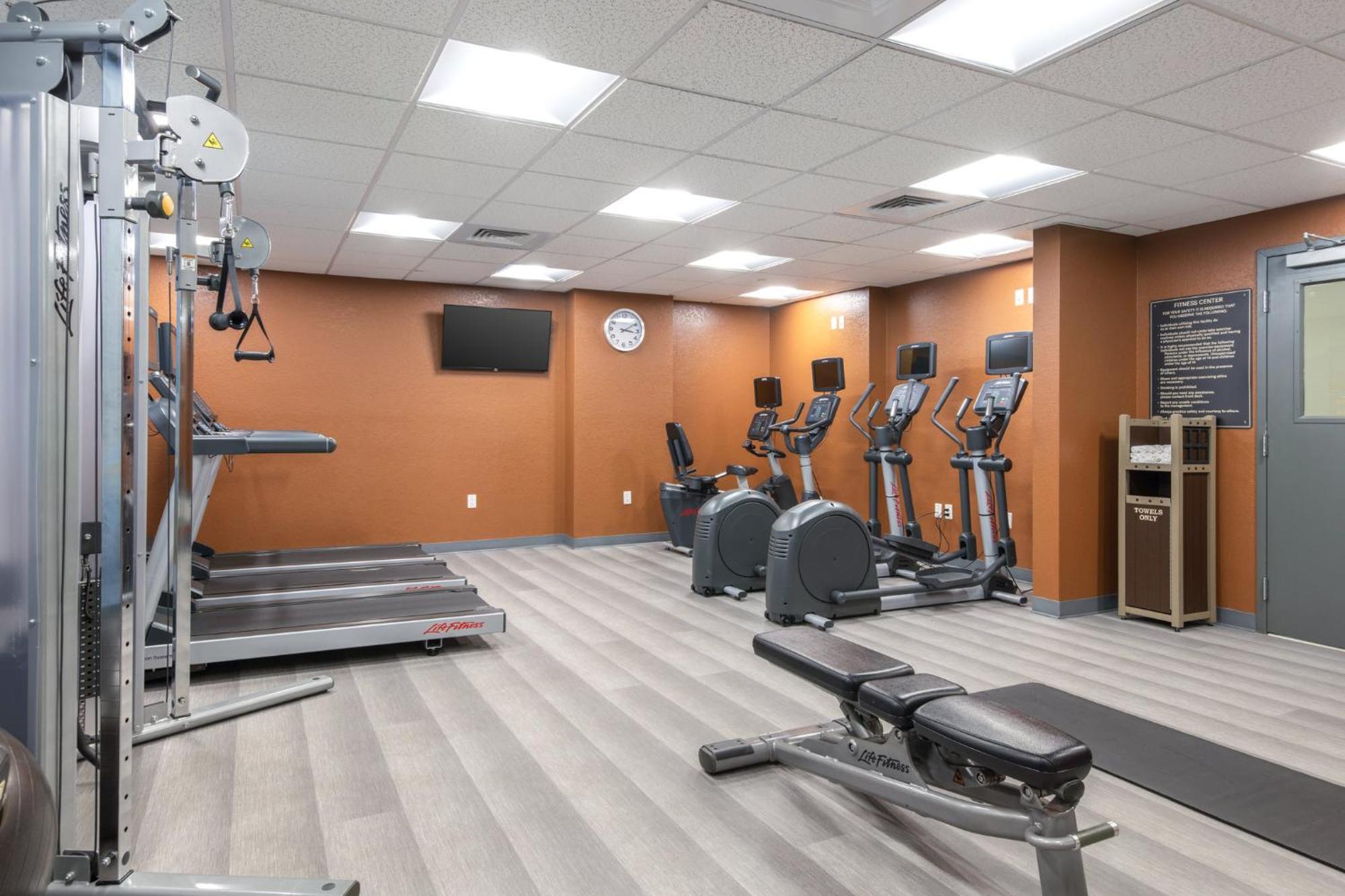 Candlewood Suites Anaheim - Resort Area By Ihg Bagian luar foto