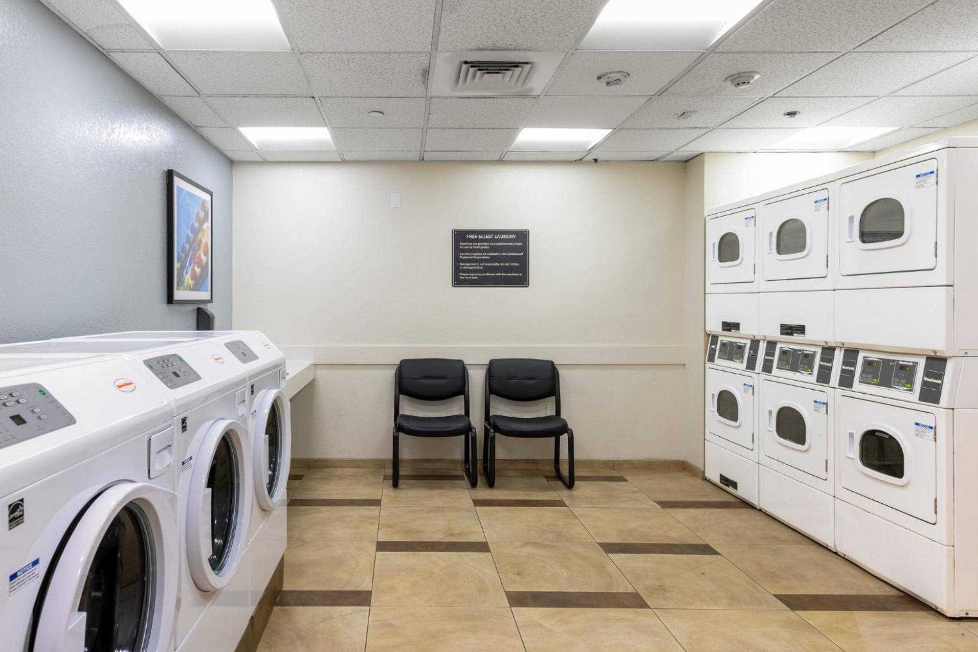 Candlewood Suites Anaheim - Resort Area By Ihg Bagian luar foto
