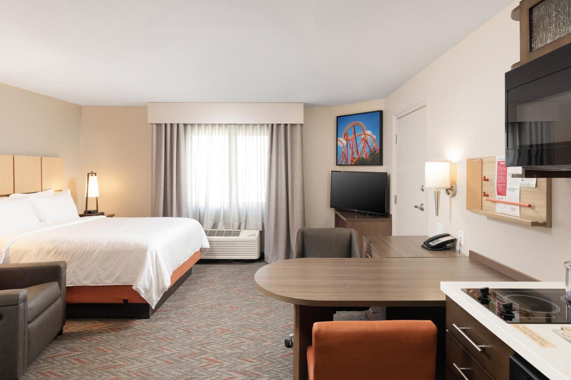 Candlewood Suites Anaheim - Resort Area By Ihg Bagian luar foto